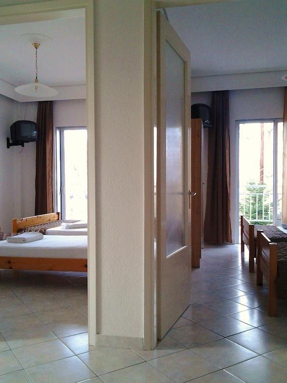 Galini Apartments Olympiakí Aktí Quarto foto
